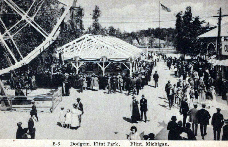 Flint Park (Flint Amusement Park) - Dodgem Ride (newer photo)